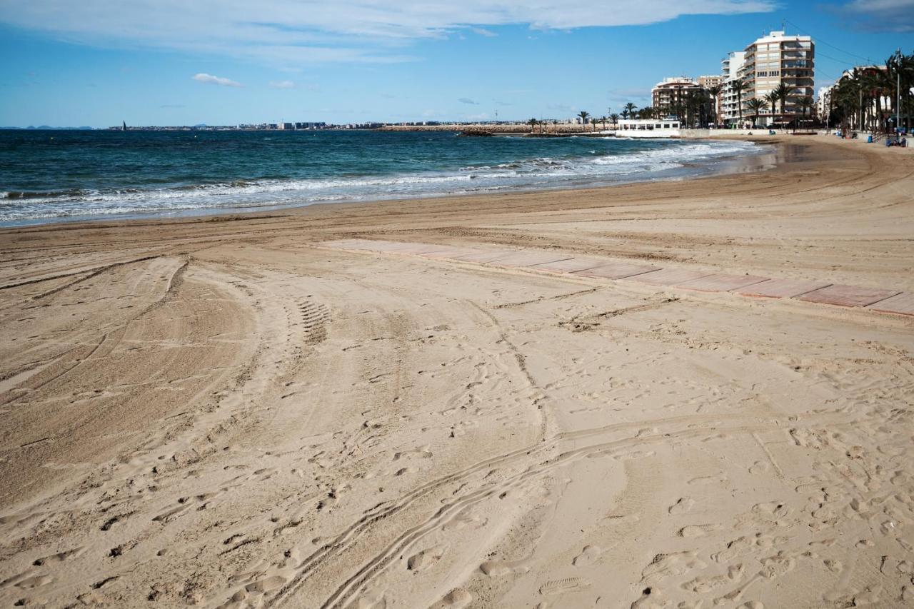 Hola Mar Apartment Torrevieja Ngoại thất bức ảnh