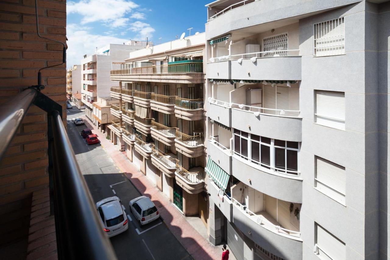 Hola Mar Apartment Torrevieja Ngoại thất bức ảnh