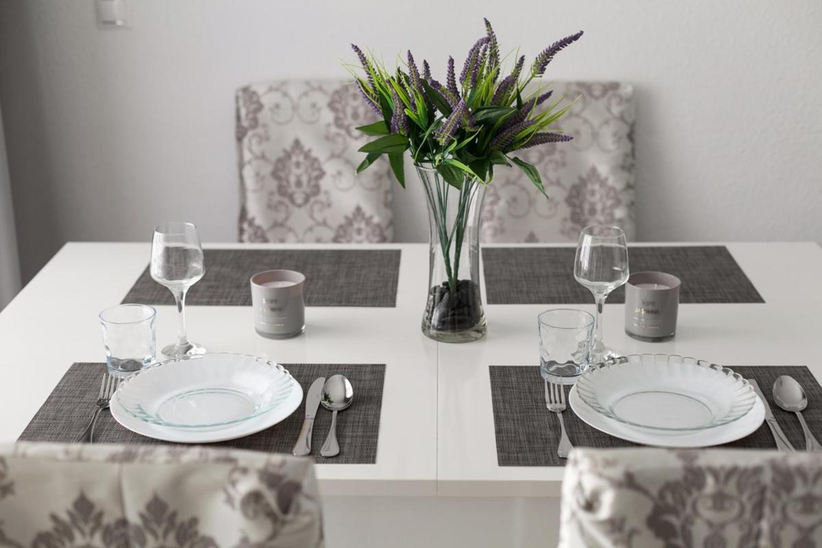 Hola Mar Apartment Torrevieja Ngoại thất bức ảnh